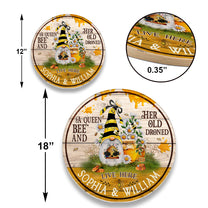 Personalized A Queen Bee And Her Old Drone Live Here Wood Round Sign